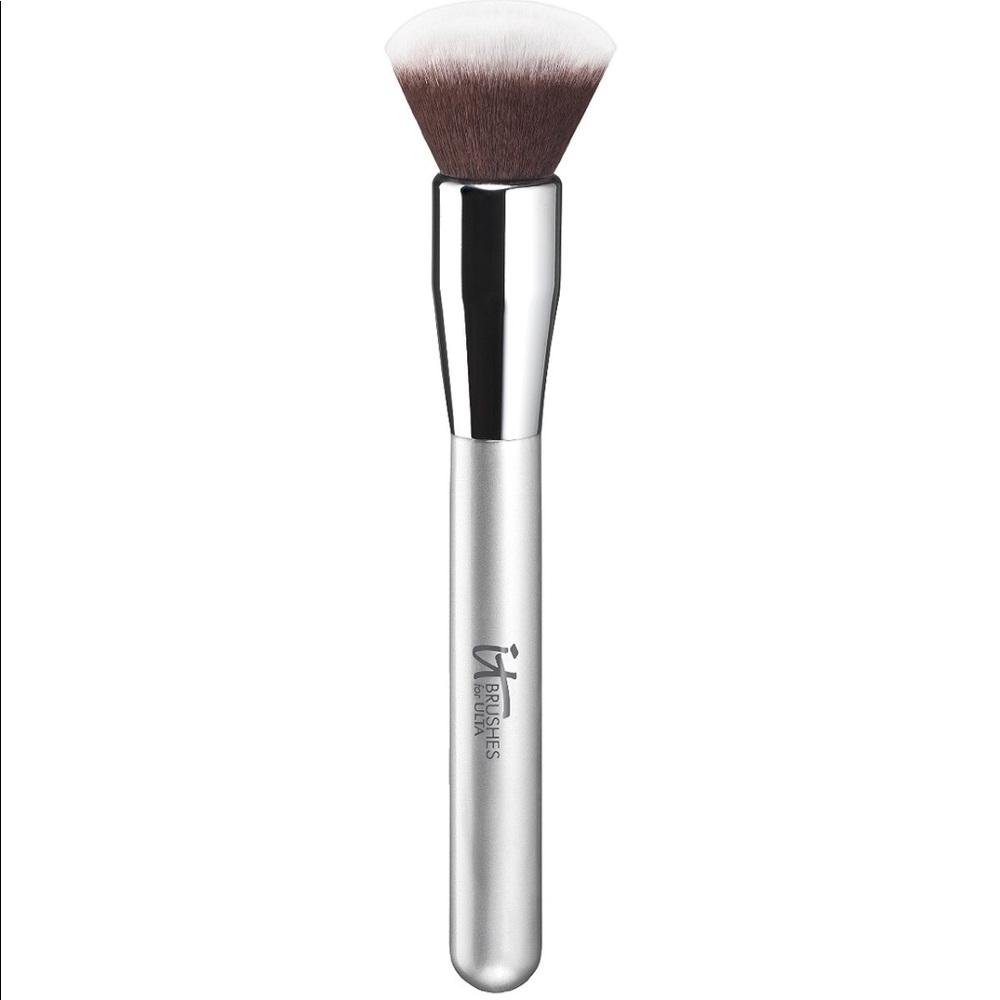 IT Foundation Brush # 101